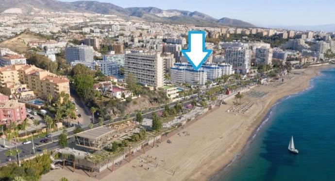 Costamar, Primera Linea De Playa, 3 Dormitorios, 2 Banos, Vistas Al Mar, Internet Wifi Y Garaje, Ideal Parejas Y Familias Benalmadena Luaran gambar