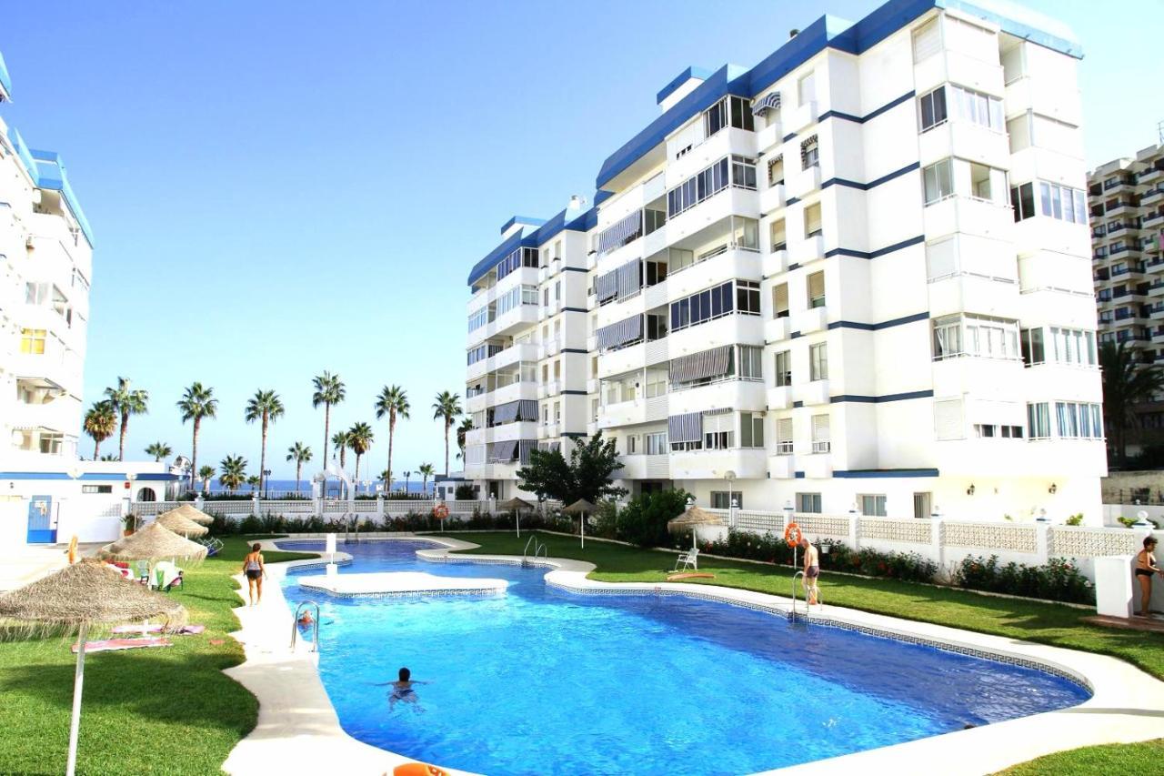 Costamar, Primera Linea De Playa, 3 Dormitorios, 2 Banos, Vistas Al Mar, Internet Wifi Y Garaje, Ideal Parejas Y Familias Benalmadena Luaran gambar